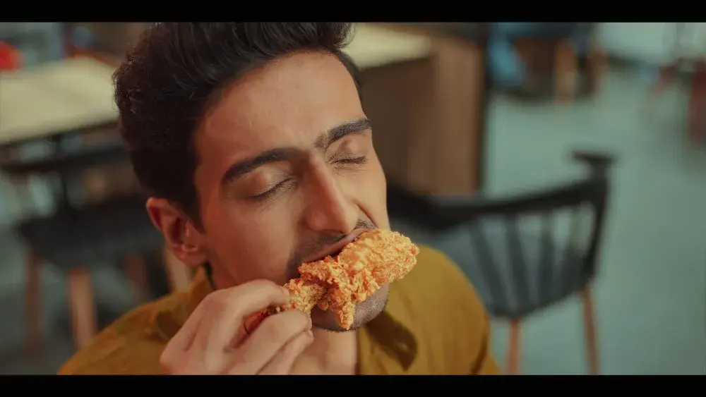 মিষ্টি প্রেমের crispy গল্প - hoichoi Minis
